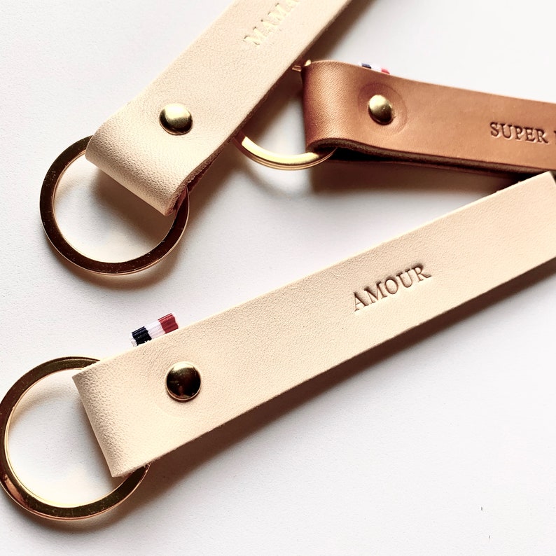 LeonnyCha – Porte-clé en cuir personnalisé Maman LeonnyCha – Porte-clé en cuir personnalisé Maman