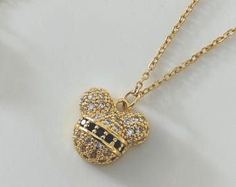 Colar com pingente do Mickey e Minnie Mouse | Joia de desenho animado com zircônia dourada | Colar delicado da Disney para presente | Joia fofa de aniversário para ela | Moda C