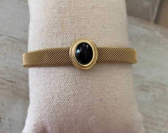 Pulsera de puño de piedra negra ajustable de un tamaño de acero inoxidable de oro minimalista, pulsera de puño de moda de oro antideslustre impermeable