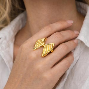 Anillo de alas de ángel dorado o plateado / Anillo de ángel llamativo / Anillo de alas de ángel ajustable / Joyería de ángel de la guarda / Acero inoxidable resistente al agua imagen 13