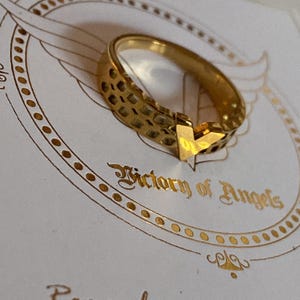 Stainless steel V gold  minimal ring • waterproof anti tarnish minimalist  gold ring• ring for her