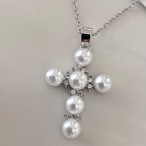 Perle Kreuz Halskette | Edelstahlkette | Eleganter christlicher Anhänger | Glaube Schmuck | Tauf- & Kommuniongeschenk für Frauen