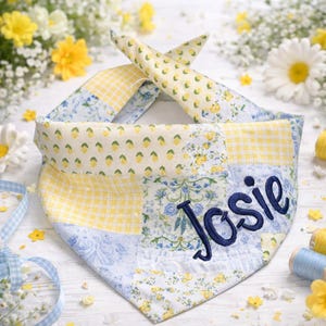 Bandana brodé en patchwork floral pour chien | Écharpe personnalisée pour chiot