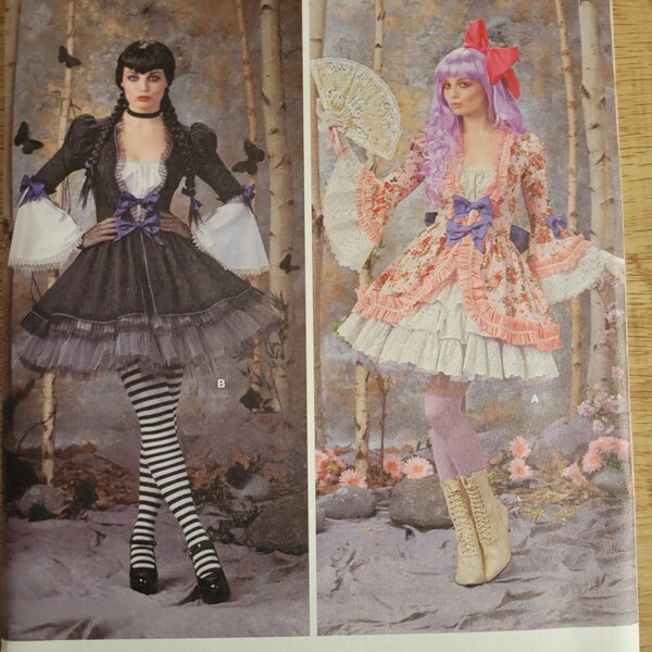 Simplicity Pattern 1300 Women's Overdress and Skirt Halloween Costume Sewing Pattern Lolita Gothic 14-22 Plus Size