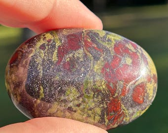 巨大 | 170 MM | ドラゴン ブラッド ジャスパー スフィア/ドラゴン