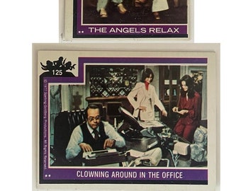 Vintage 1977 Topps Charlie's Angel Purple Trading Cards ( 15 Assorted Cards )