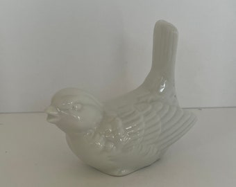 Oiseau décoratif en céramique blanche