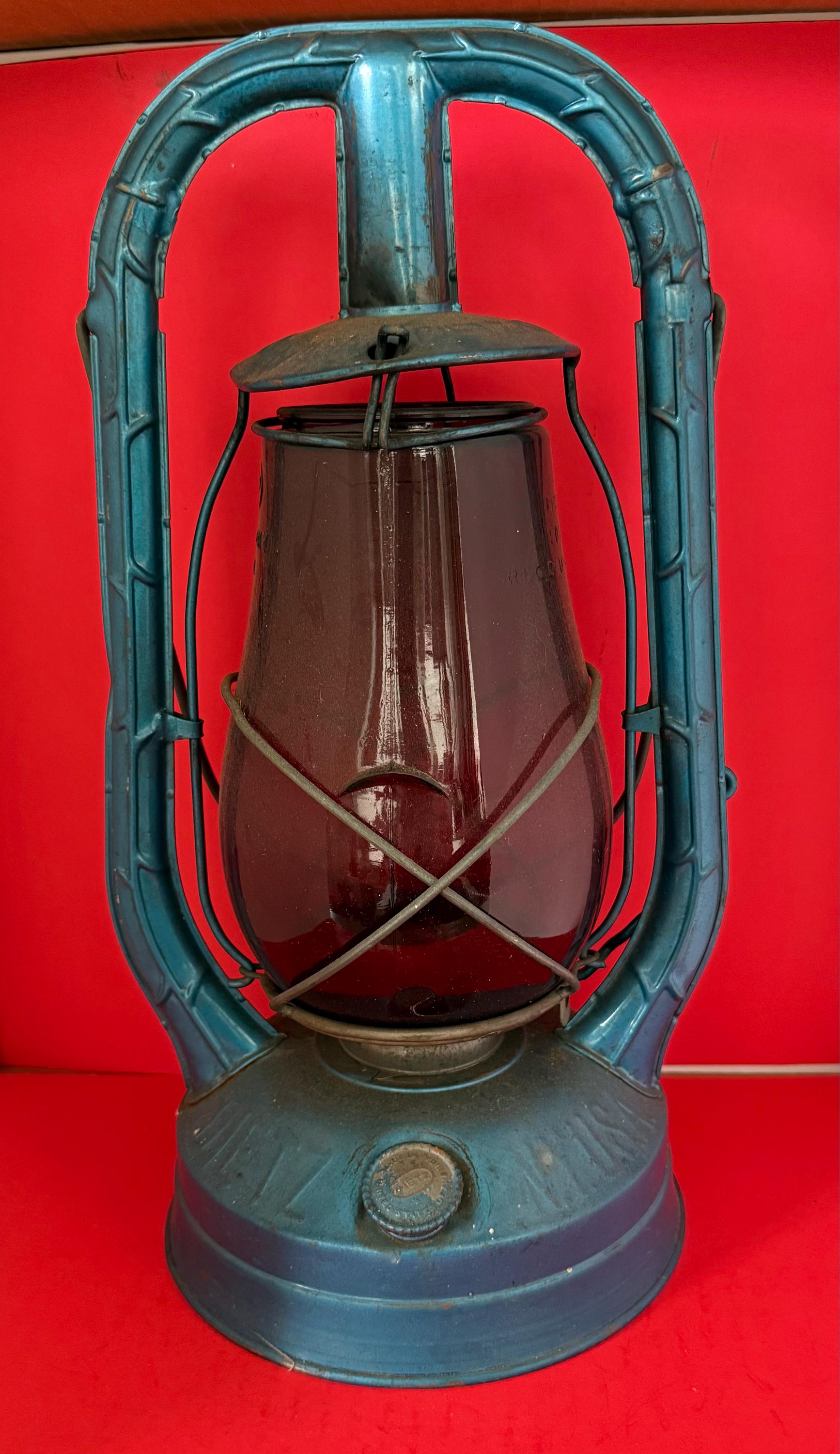 Vintage Dietz Monarch New York NY USA Lantern Fitzall Red