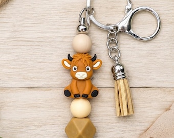 Highland Cow Beaded Keychain, Farm Animal Bag Charm, Western Purse Accessory
