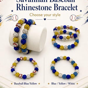 Puede incluir: Savannah Baseball Rhinestone Bracelet. Una colección de pulseras elásticas con cuentas esféricas en azul, amarillo y blanco, algunas diseñadas como pelotas de béisbol con costuras rojas. El texto dice Choose your style.