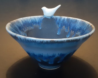 Bird bowl - handmade ceramic snowy blues