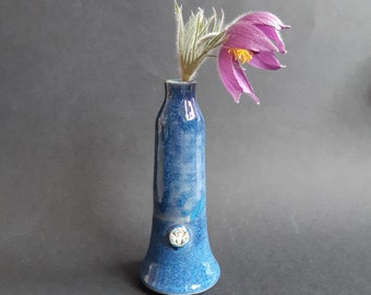 Vase profound blue. handmade ceramic.