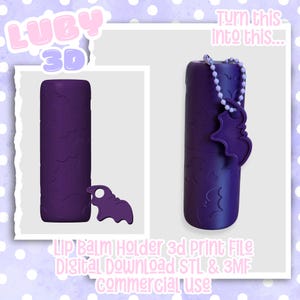 Könnte beinhalten: Ein zylindrischer, violetter Lippenbalsamhalter mit geprägtem Fledermausmuster. Der Halter enthält einen passenden, violetten Fledermausanhänger an einer hellvioletten Perlenkette. Der Text auf dem Bild lautet LUBY 3D, Turn this into this und Lip Balm Holder 3d Print File Digital Download STL & 3MF commercial use.
