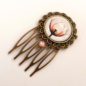 Small hair comb with flower in pink bronze, flower hair accessories, girls hair comb, gift idea for her, summer, floral