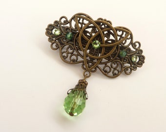 Small hair clip in Ireland style with Celtic knots green bronze colored gift woman