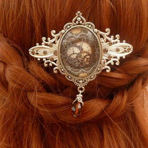 Large hair clip in steampunk style with gears motif brown silver