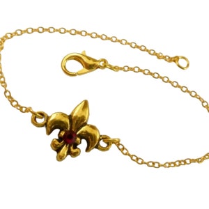Pulsera delicada con motivo de flor de lis idea de regalo chapada en oro esposa novia regalo del Día de la Madre