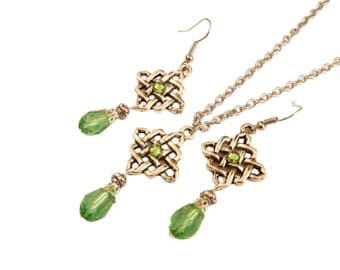 Ireland jewelry set earrings and necklace with Celtic knots silver tone green teardrop beads gift idea woman