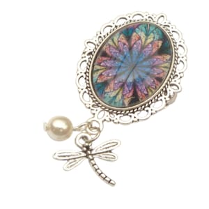 Elegant brooch with filigree leaf flower motif colorful silver-colored with dragonfly and pearl lapel jewelry hat brooch bridal bouquet