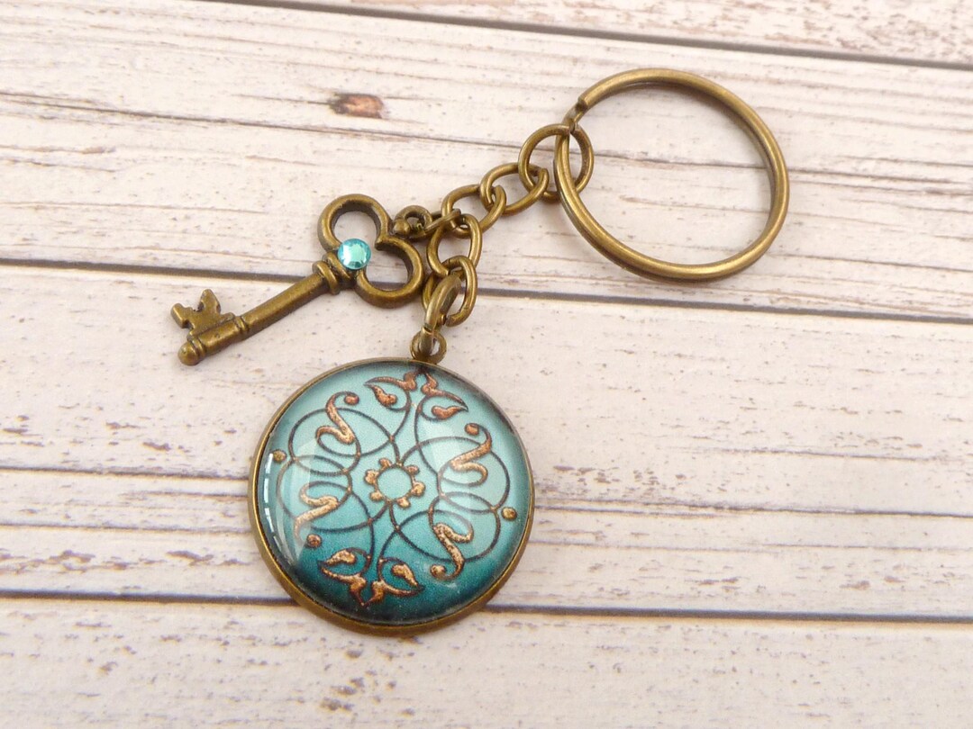 Elegant Key Ring With Ornate Baroque Motif, Turquoise Bronze-colored ...