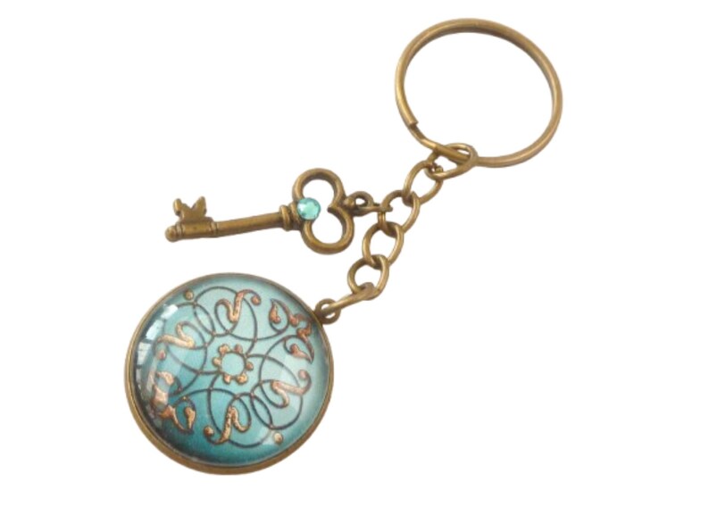 Elegant Key Ring With Ornate Baroque Motif, Turquoise Bronze-colored ...