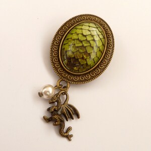 Brosche mit Drachen und Drachenei in grün bronze Mittelalter Schmuck LARP Geschenk Mann