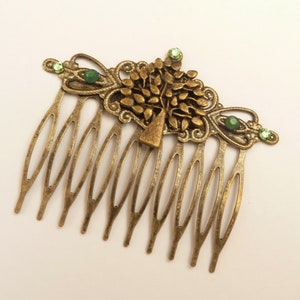 Hair comb with tree ornament in green bronze vintage style hair accessory gift idea woman