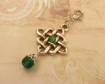 Square Irish style jewelry pendant, green silver colored, Celtic knot jewelry, bag pendants, necklaces and bracelets, case pendant
