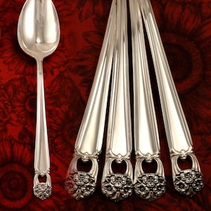 Minty Serving Spoon _ ETERNALLY YOURS by 1847 Rogers Bros _ Vintage 1941 Silverplate
