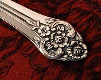 Minty Iced Tea Spoon _ PLANTATION by 1881 Rogers _ Vintage 1948 Silverplate _ Priced per Spoon