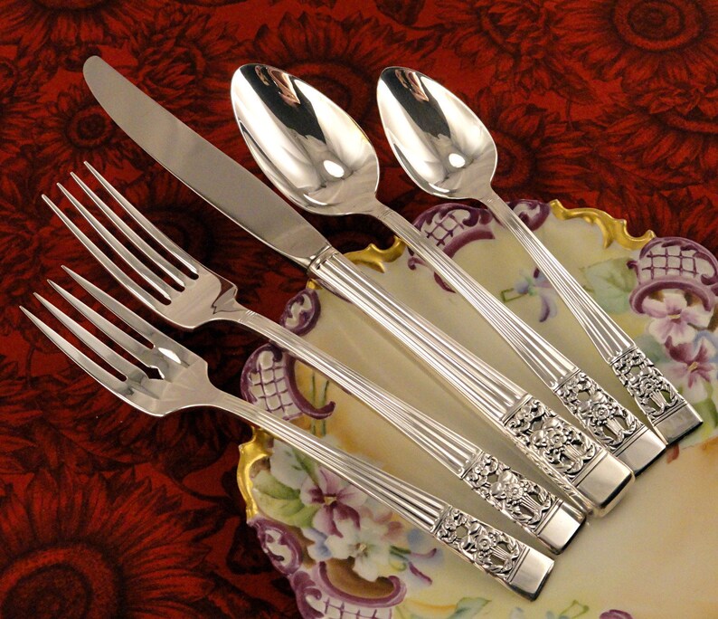 oneida coronation silverplate