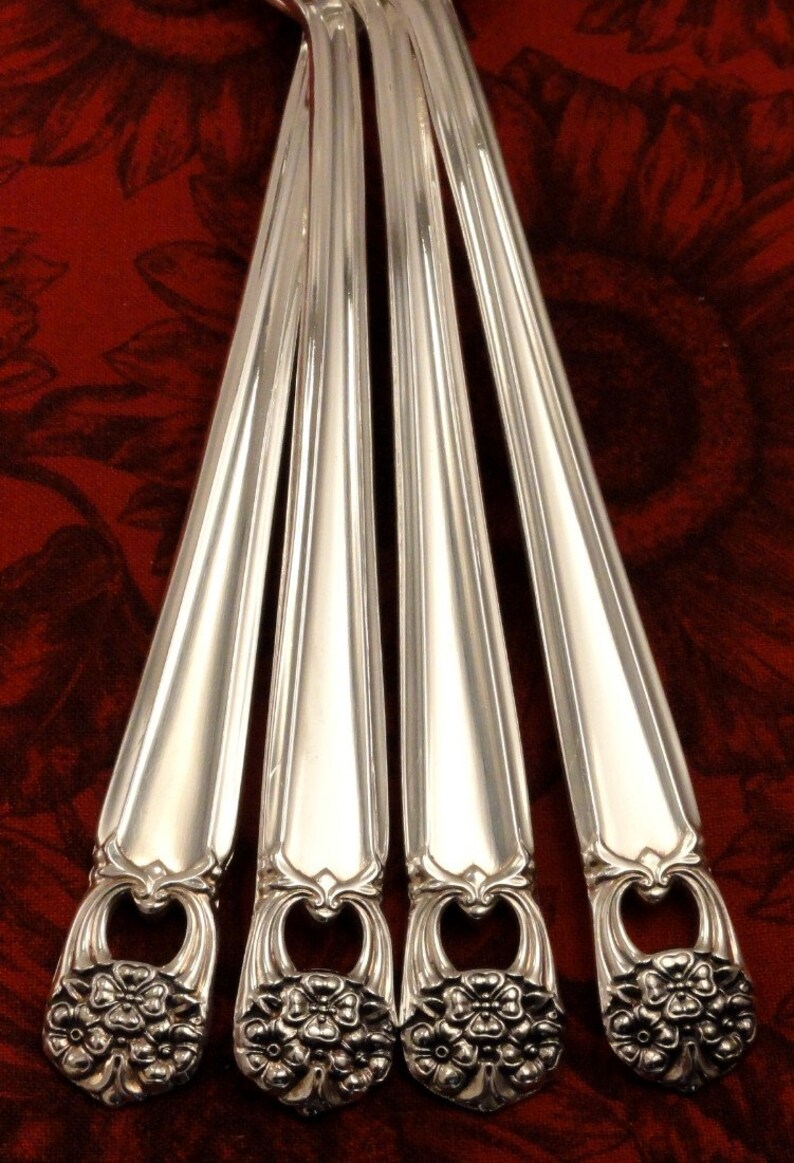 4 Teaspoons ETERNALLY YOURS 1847 Rogers Vintage 1941 SilverPlate Flatware Spoons