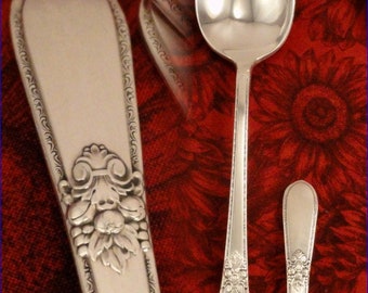 Soupe ovale à la menthe _ ADORATION de 1847 Rogers Bros _ vintage 1939 plaqué argent _ prix par cuillère