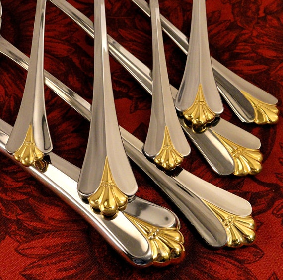 Oneida Community ROYAL FLUTE Vintage 1987 Stainless Silverware Set