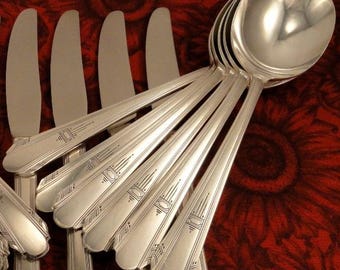 1933 Wm. A. Rogers (now Oneida) Paramount (silver-plate) Art Deco