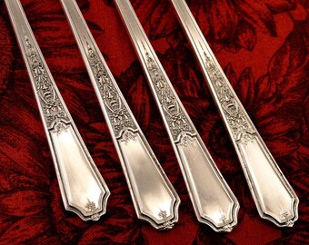 Soupe à la menthe et au gombo _ ANCESTRAL de 1847 Rogers Bros _ vintage 1924 plaqué argent _ Prix par cuillère