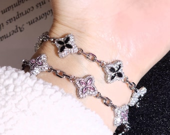Bransoletki Iced Out Luxury Pink&Black Diamond Lucky Leaf z przedłużonym łańcuszkiem