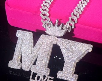 Naszyjnik z imieniem Iced Out Custom Big Bold Letter Crown, zawieszka z tabliczką znamionową, łańcuszek kubański, biżuteria hip-hopowa
