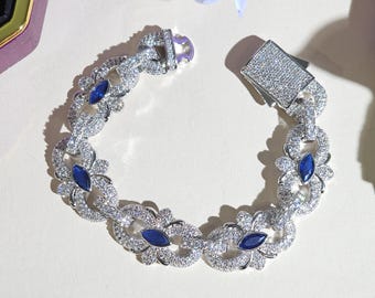 Bransoletki Iced Out 16 mm z niebieskimi diamentowymi kwiatami w kształcie 8 kształtów dla mężczyzn, biżuteria hip-hopowa