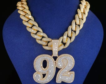 Naszyjnik z dużym numerem i imieniem, 20 mm kubański łańcuszek, wisiorki Iced Out, biżuteria hip-hopowa