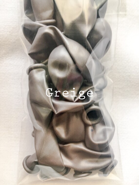 25 tiny balloons greige