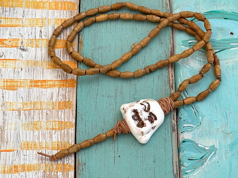 BUDDHA hand-made long necklace made of wooden beads Y-chain boho style pendant 82 cm image 4