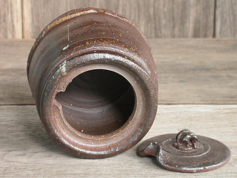 Herb Storage Japanese Ceramics Small Pot Ceramic Pot Made In Japan. Handmade Ceramics Brown Canister Ceramic Canister with Lid