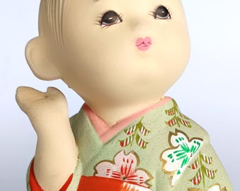 博多人形、日本の伝統的な陶器のヴィンテージ人形、日本の工芸品、着物