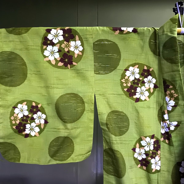 Vintage Japanese Yukata Green Sakura Floral | Woven Cotton Kimono Robe | Fresh Spring Style
