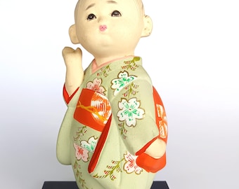 博多人形 陽だまり 着物姿の少女と猫の置物 陶器 現在、この商品の在庫はありません - Etsy