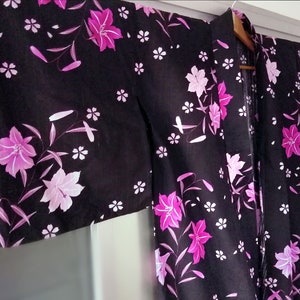 Vintage Japanese Yukata, Summer Robe, Japanese Kimono, Yukata, Kimono, Floral Print, Pink Lily, Women Robe, Long Yukata,