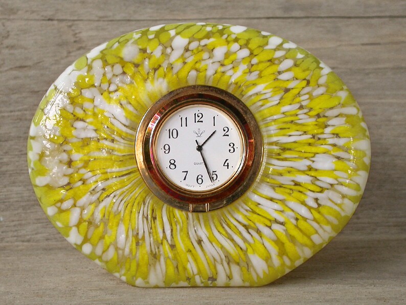 Vintage Desk Clock Table Yellow Quartz Mov T Japan Retro