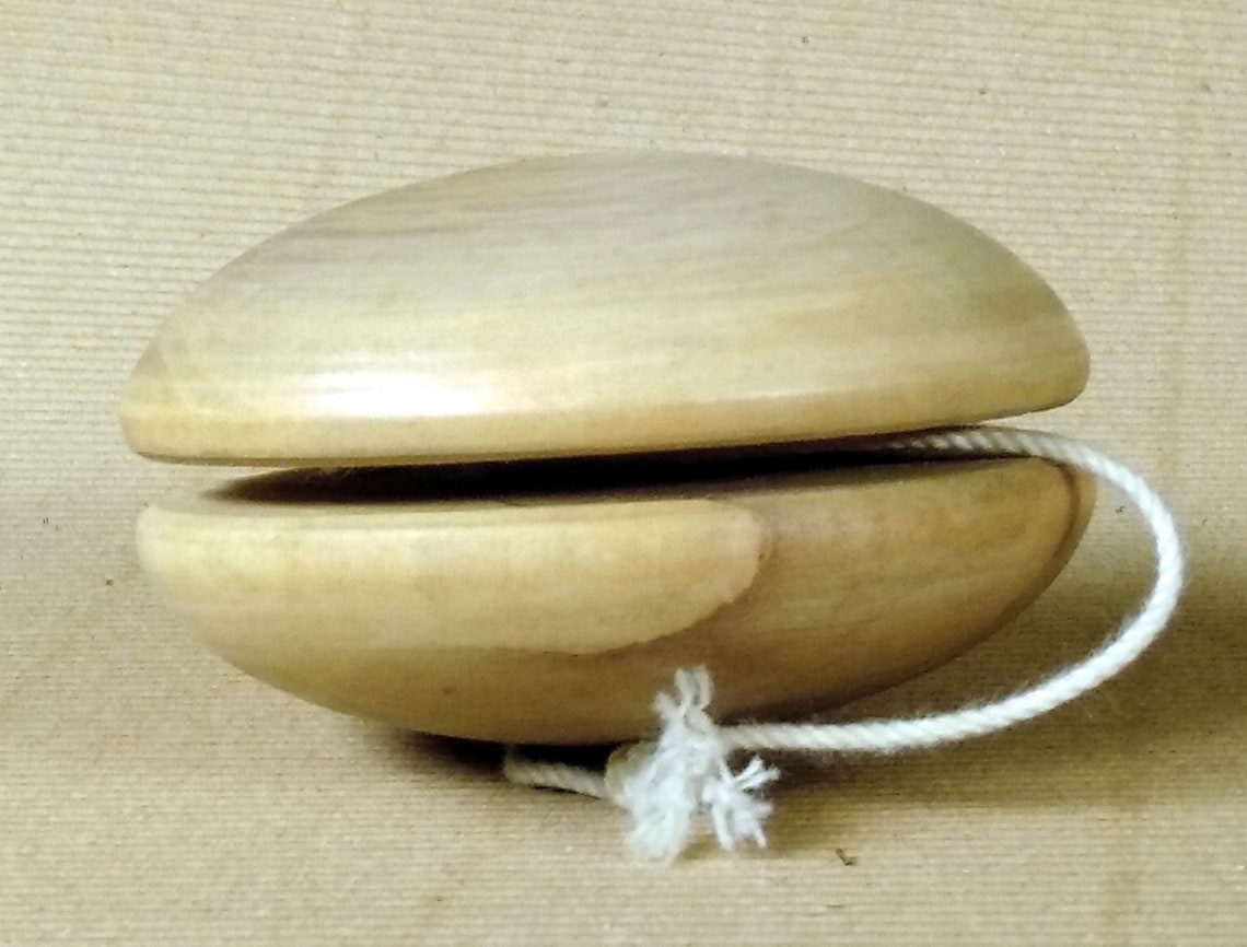 Wooden Yo Yo Old Japanese Vintage Yo Yo Wooden Toy Classic Etsy
