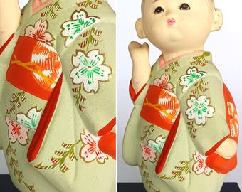 博多人形、日本の伝統的な陶器のヴィンテージ人形、日本の工芸品、着物